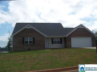 15 Kelly Ln, Weaver, AL 36277