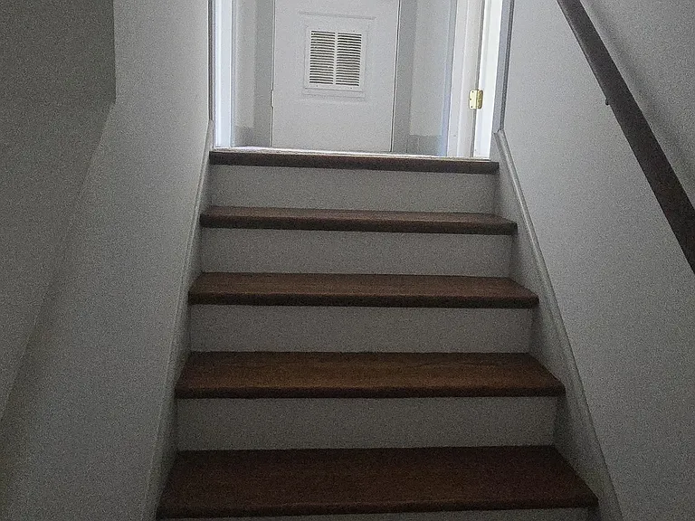607 N 5th St #2 — Photo 17