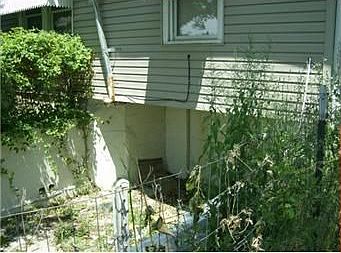 2nd image of 4646 S Benton Ave