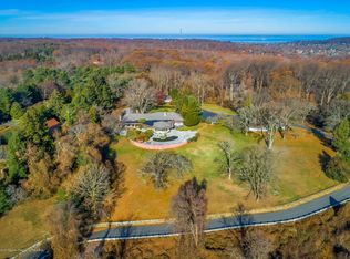 841 Navesink River Rd, Rumson, NJ 07760