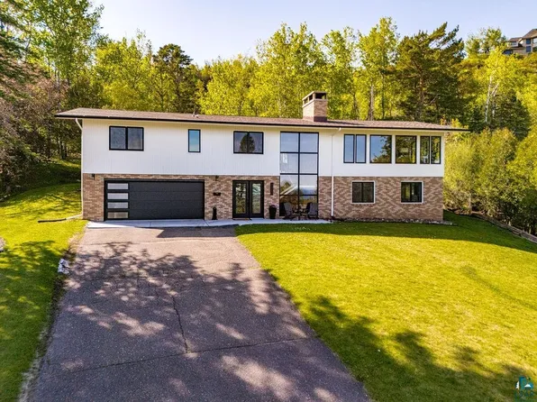 3801 Rockview Ct, Duluth, MN 55804