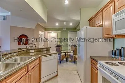 12940 Positano Cir — Photo 1