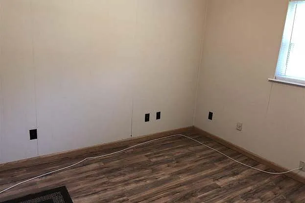 7028 Nathan Rd — Photo 52
