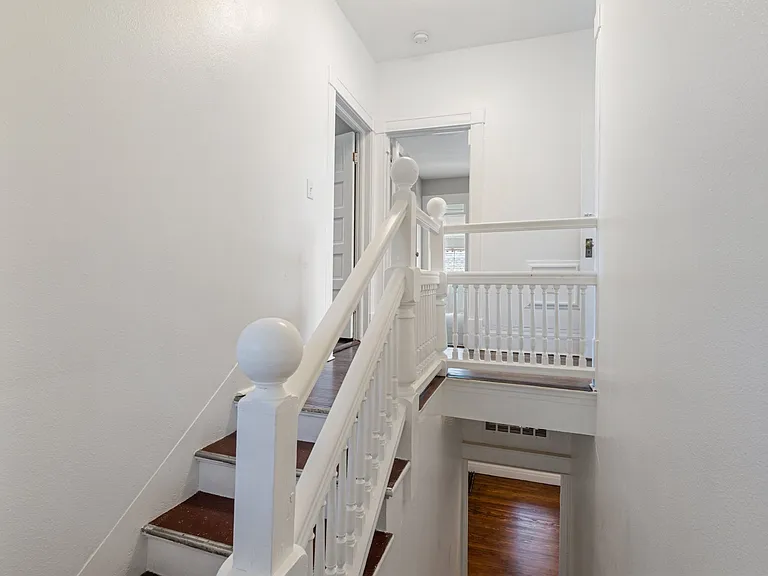 1230 Glen Ave — Photo 13