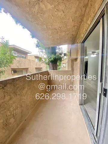 1425 E Orange Grove — Photo 16