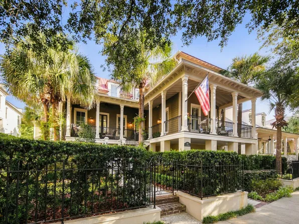 126 W Shipyard Rd, Mount Pleasant, SC 29464