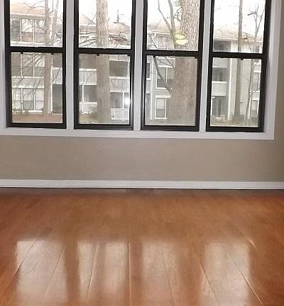 3rd image of 709 Summit North Dr NE #A