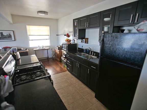 5th image of 1542 Monterey Blvd APT 3