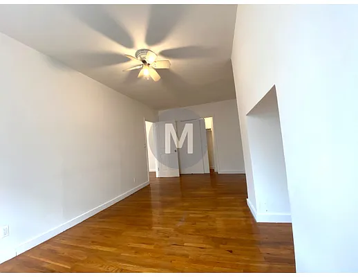 Rented by Kaden Realty | media 10