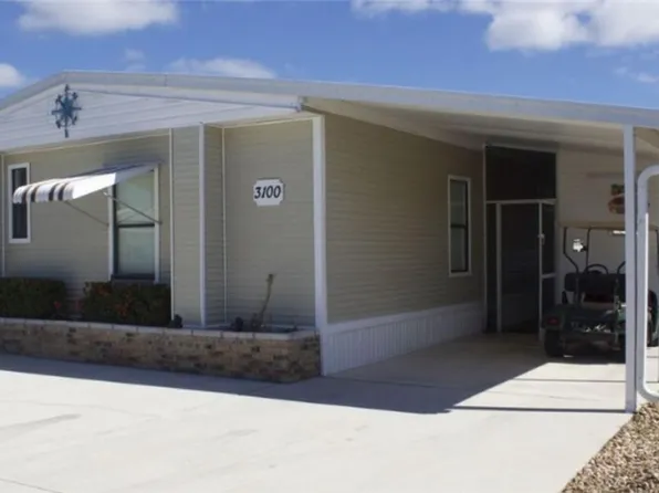 3100 Bowsprit Ln, Saint James City, FL 33956