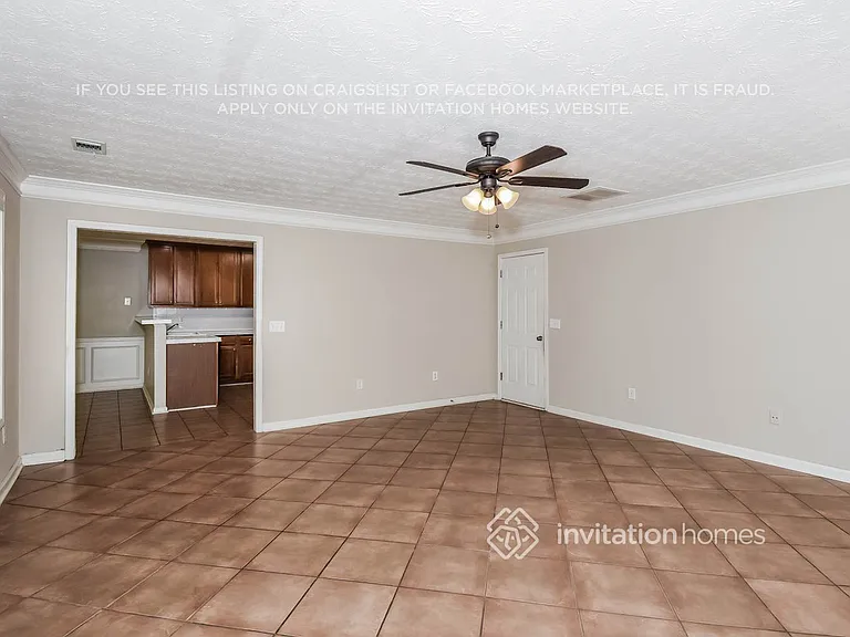 2802 Wynhaven Oaks Way — Photo 5
