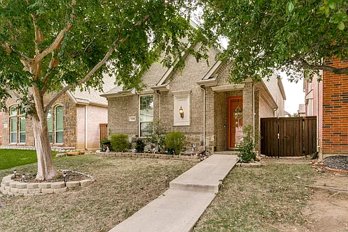 224 Wallington Way Photo 1