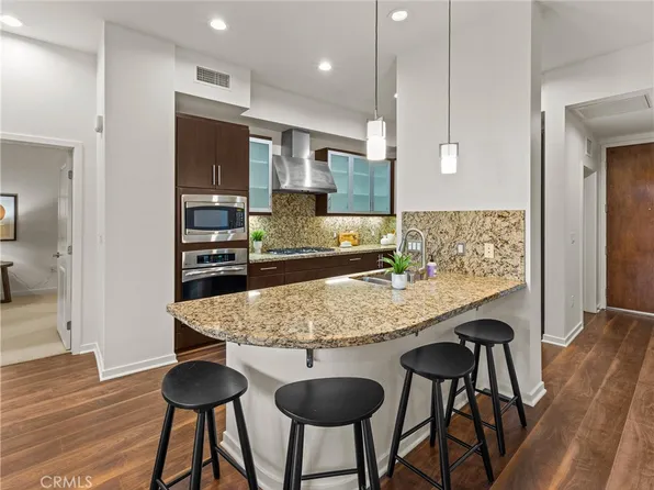 21 Gramercy Unit 208, Irvine, CA 92612