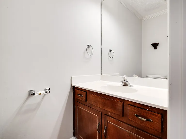 3028 Owendale Dr — Photo 17