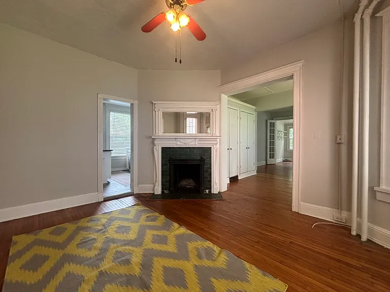 700 Gladstone Ave #2 — Photo 5