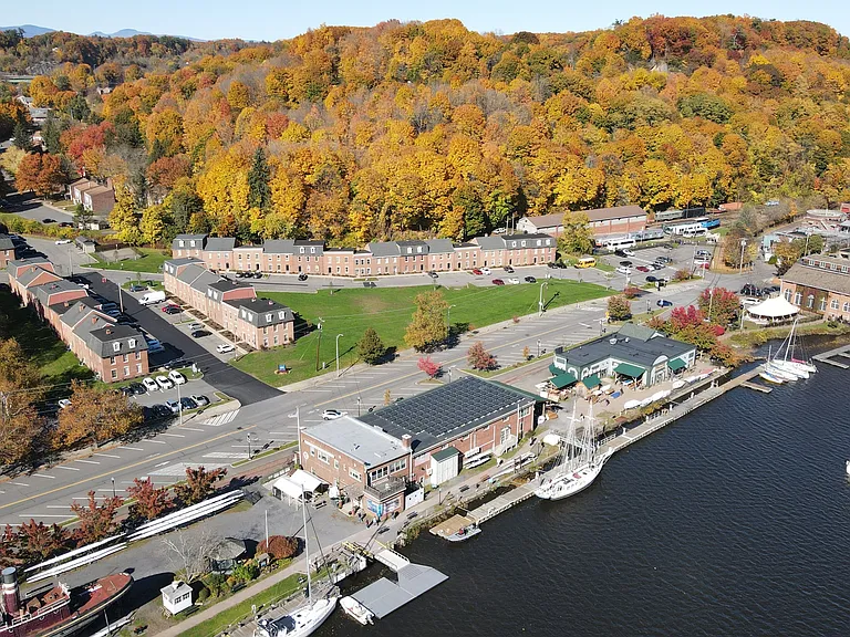 Welcome to Waterfront at the Strand, where picturesque views meet modern living. Nestled along the serene waterfront, this vibrant community offers spacious layouts and top-notch amenities. Make your new home a realityschedule a tour today!