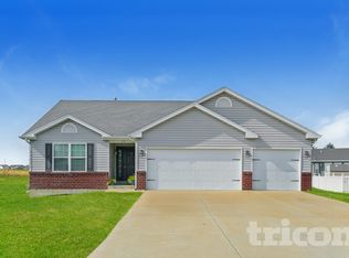227 Essex Ct, Wright City, MO 63390