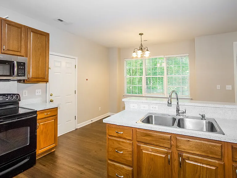234 Kendra Dr SW — Photo 8
