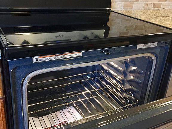 Brand new oven