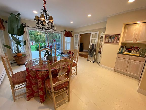 Breakfast room open dining 