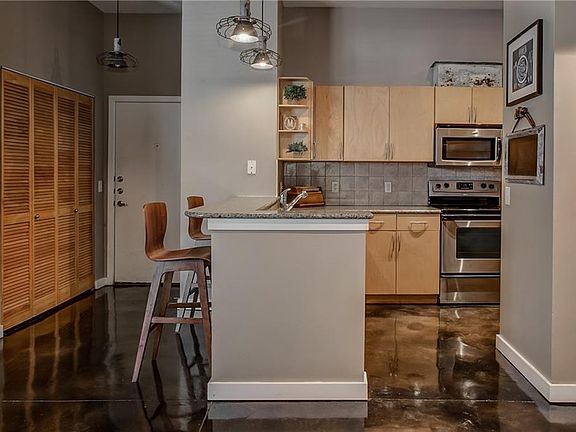 3rd image of 201 W Lancaster Ave Unit 410