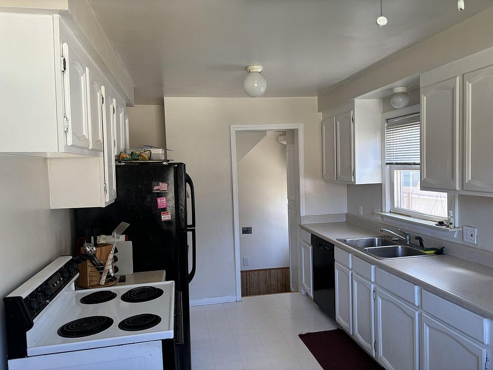 411 Leroy Ave, photo 5