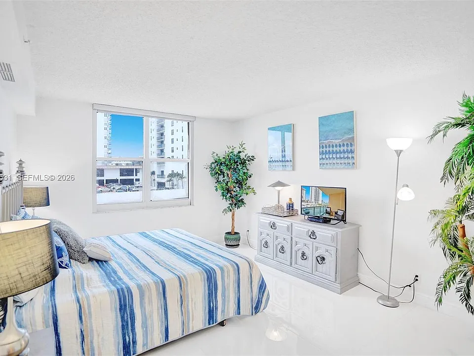2501 S Ocean Dr #1-339