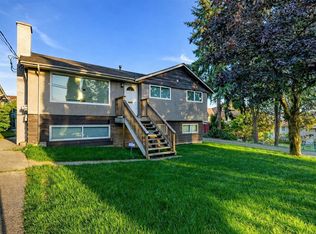 371 Blue Mountain St, Coquitlam, BC V3K4J7