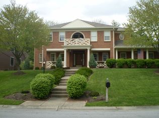 100 Lakeview Ct, Loveland, OH 45140