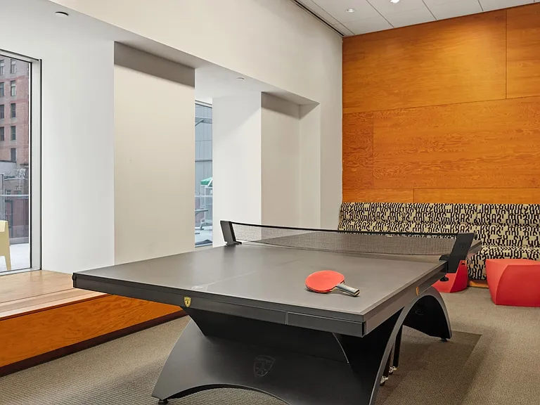 8 Spruce St #19U — Photo 13