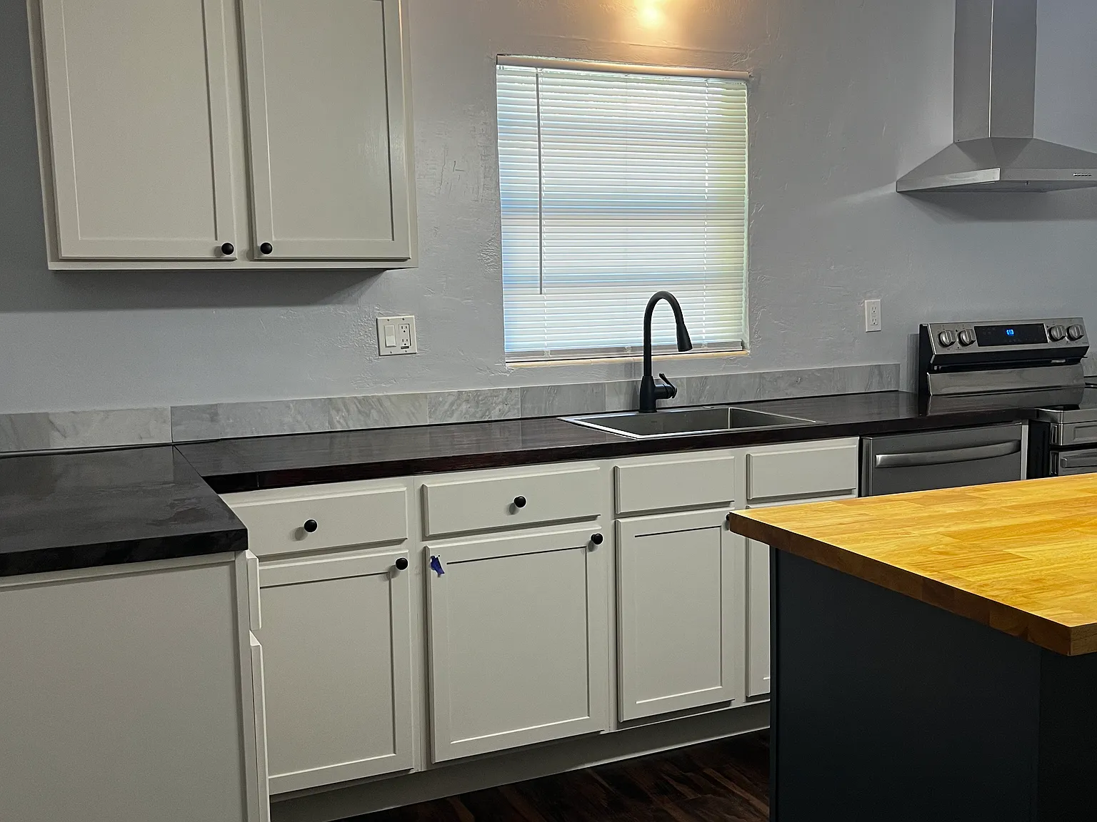 3 bed, 1365 sqft, $1,800 — Photo 2