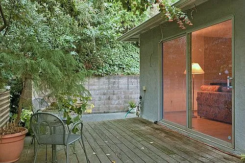 6701 Sims Dr photo 1