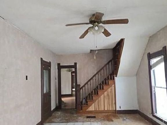 2nd image of 9585 Santa Fe Line Rd