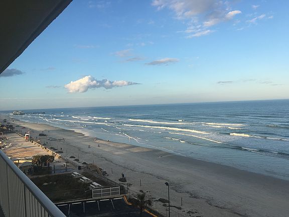 4th image of 701 S Atlantic Ave #701