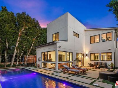 11907 Pacific Ave, Los Angeles, CA, 90066
