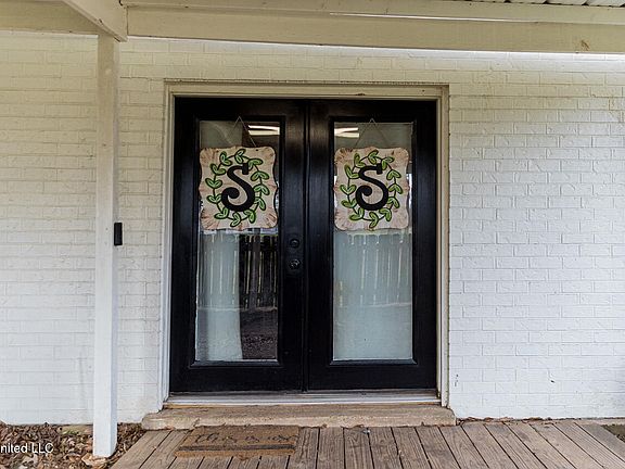 4th image of 2596 Tank Rd