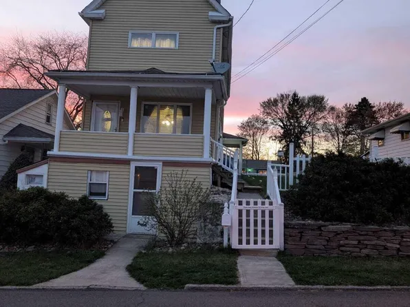 33 Steele St, Hanover Township, PA 18706