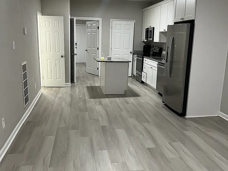 614 Broad St #614 — Photo 1