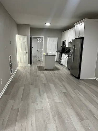 614 Broad St #614 Photo 1