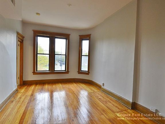 2nd image of 1857 N Humboldt Blvd APT 2