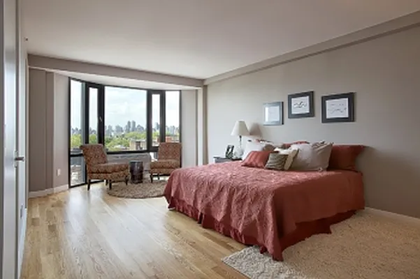 Sold by MNS | media 5