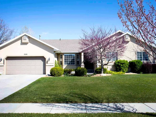 2524 W Martingale Cir, South Jordan, UT 84095