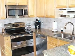 4th image of 13337 Wyndemere Cir