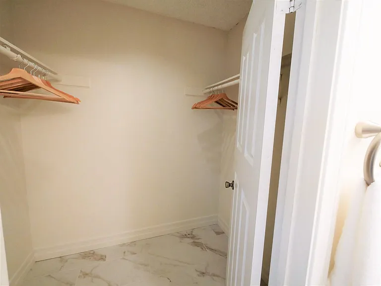 3525 Lebon Dr #13 — Photo 12