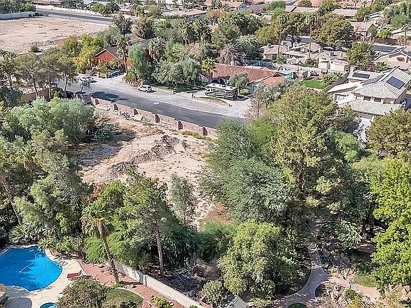 5th image of Robar St