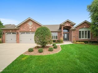 12438 Chiszar Dr, Mokena, IL 60448