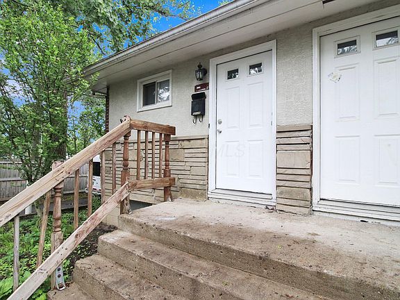 4th image of 3216 Maize Rd #10