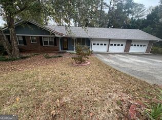 1329 Springwood Dr NW, Conyers, GA 30012