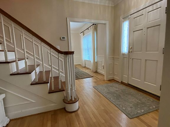 3rd image of 204 Sand River Ct