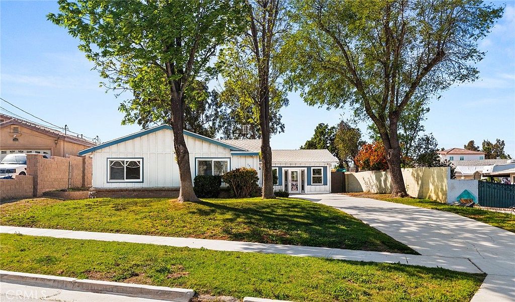 5968 Robinson Ave, Riverside, CA 92503 | Zillow